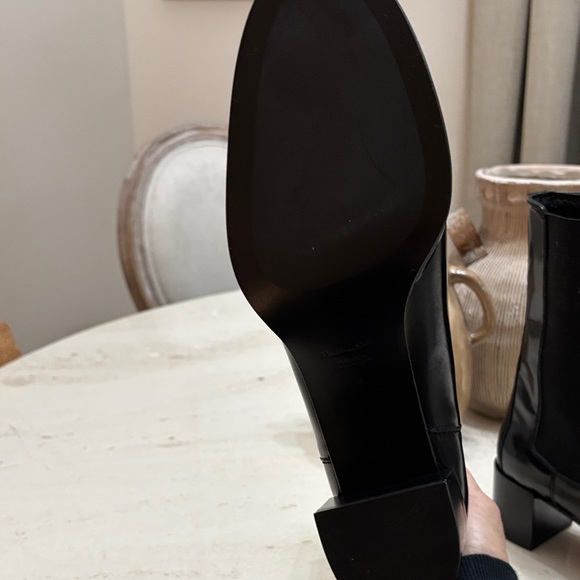 Elegant Black Women's Ankle Boots Massimo Dutti 41 nwt - Picture 3 of 6